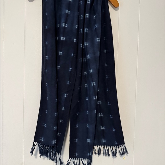 Navy Blue Patterned Scarf - Picture 7 of 8